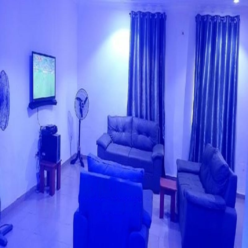 White Castle Service Apartment