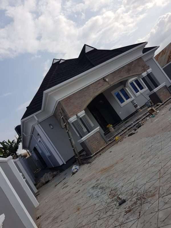 4 bedroom bungalow for sale