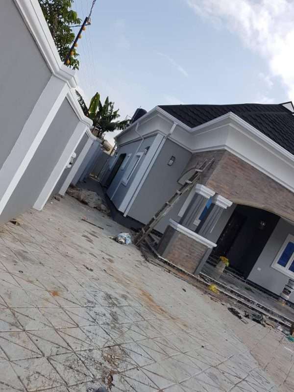 4 bedroom bungalow for sale