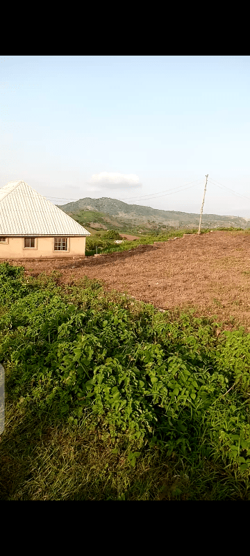 50 by 100 ft land in Kubwa, Abuja